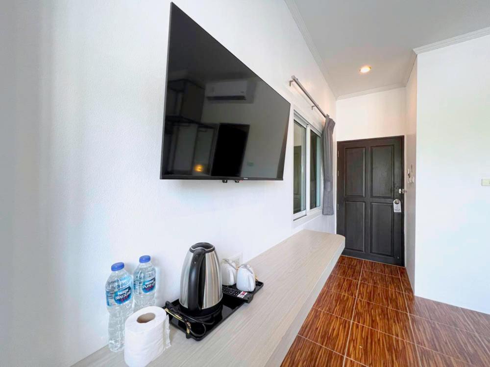 88 House Patong Hotel Exterior foto